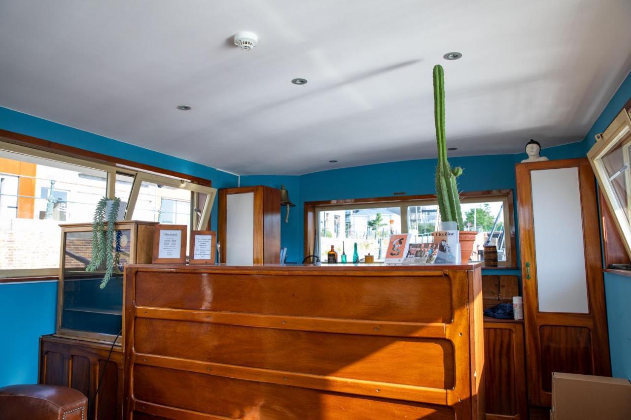 Hotel The Boatel خنت المظهر الخارجي الصورة